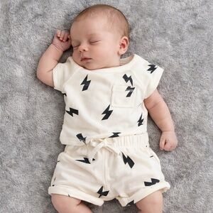 Newborn Boys’ Lightning Bolt Short Sleeve T-shirt And Shorts Set - Grayson Mini